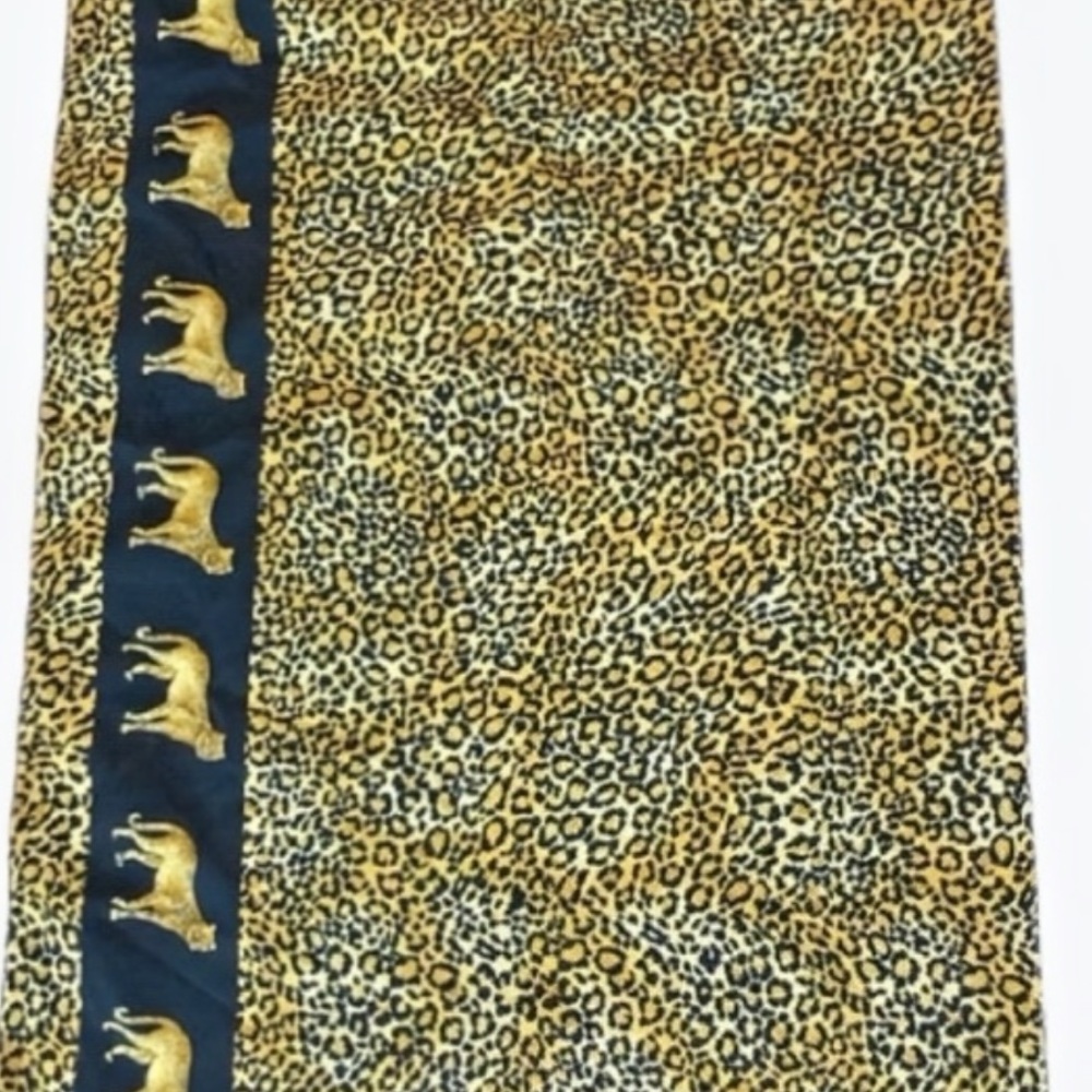 🇨🇦Lrg Scarf/Wrap